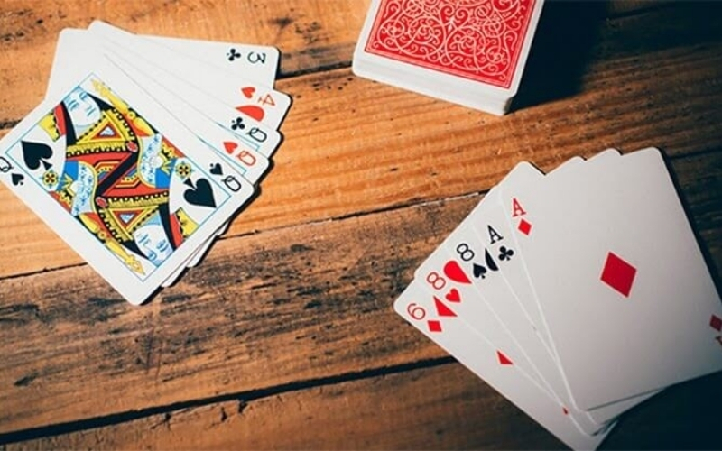 Cách tính xác suất xuất hiện các bộ bài mạnh trong Poker và Mậu Binh