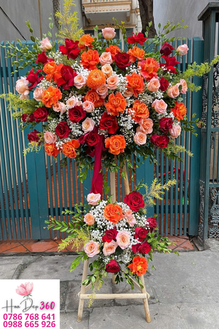 kệ hoa khai trương