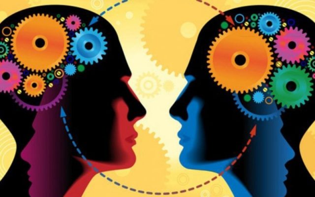 Giải mã hiện tượng tâm lý học thường gặp trong giao tiếp hằng ngày